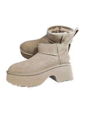 UGG Classic Ultra Mini New Heights Platform Boot Womens NEW